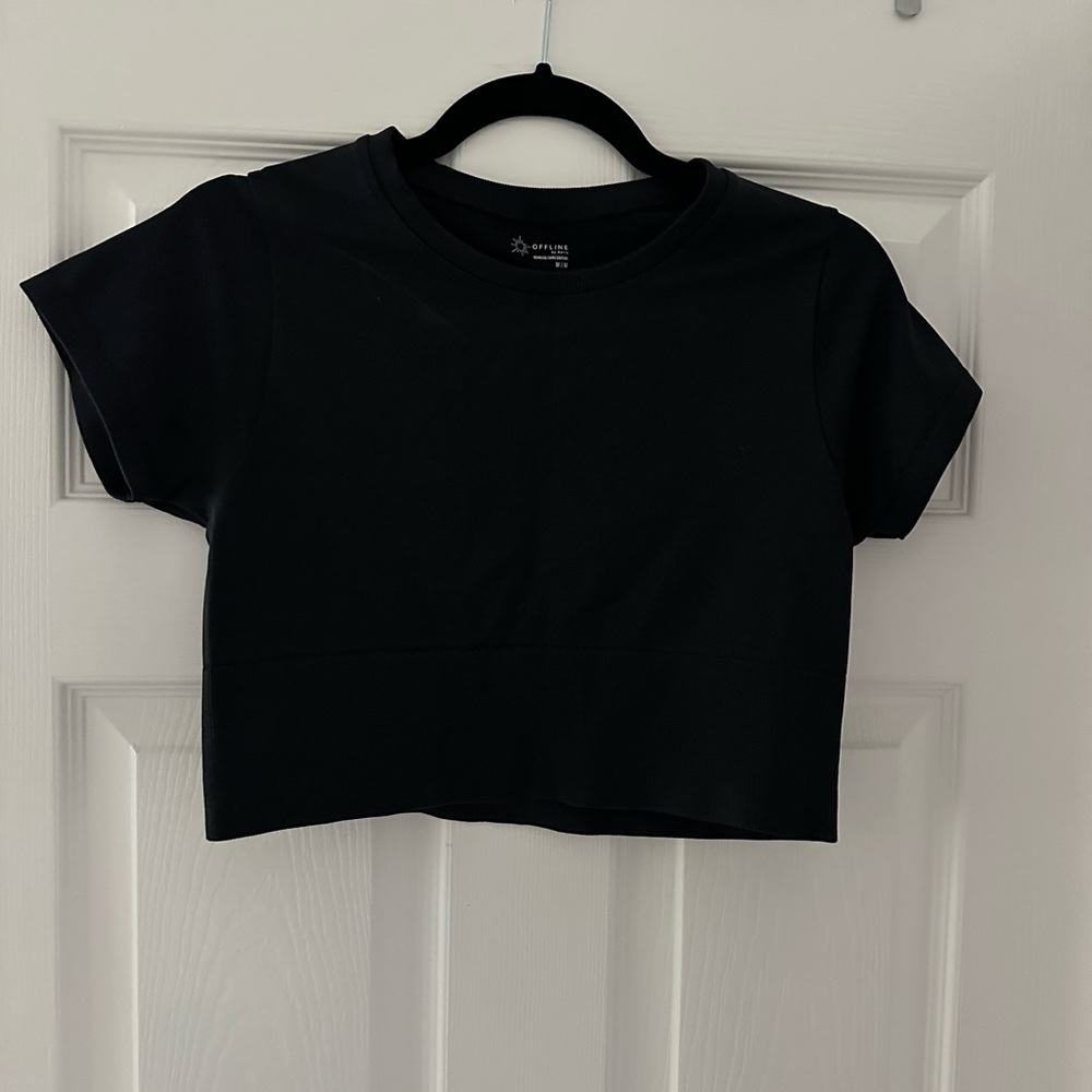 Aerie OFFLINE Active Short Sleeve Crop Top Size M